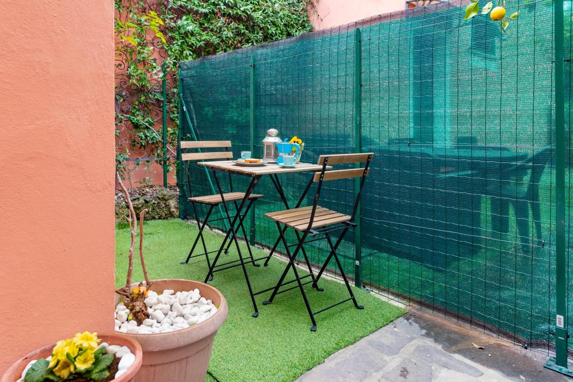 Rivierarent Bettina Holiday Finale Ligure Exterior foto