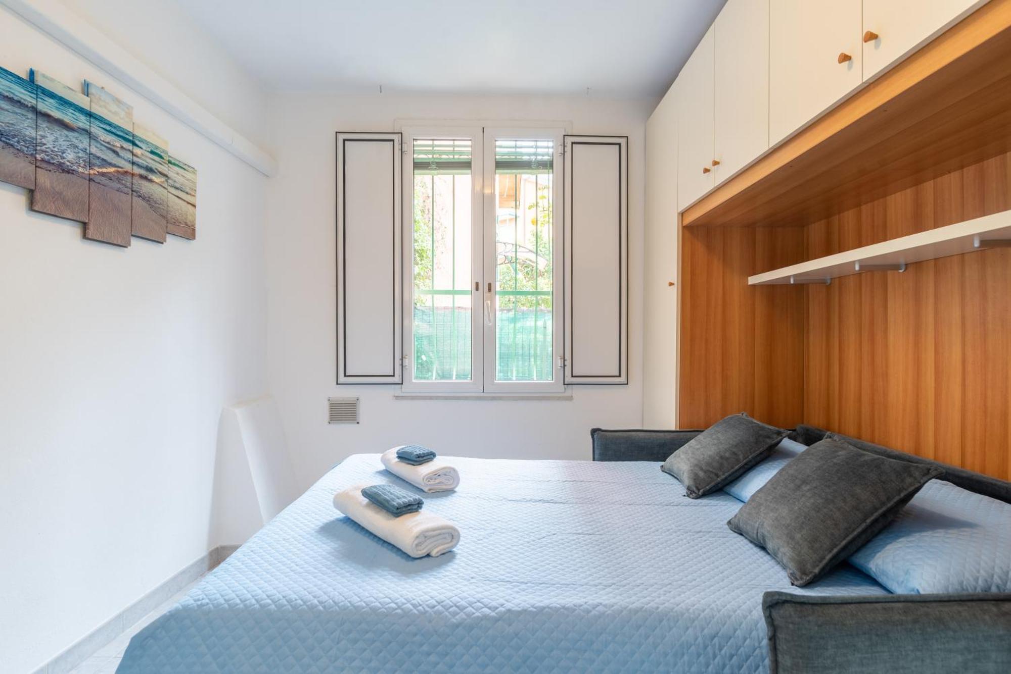 Rivierarent Bettina Holiday Finale Ligure Exterior foto