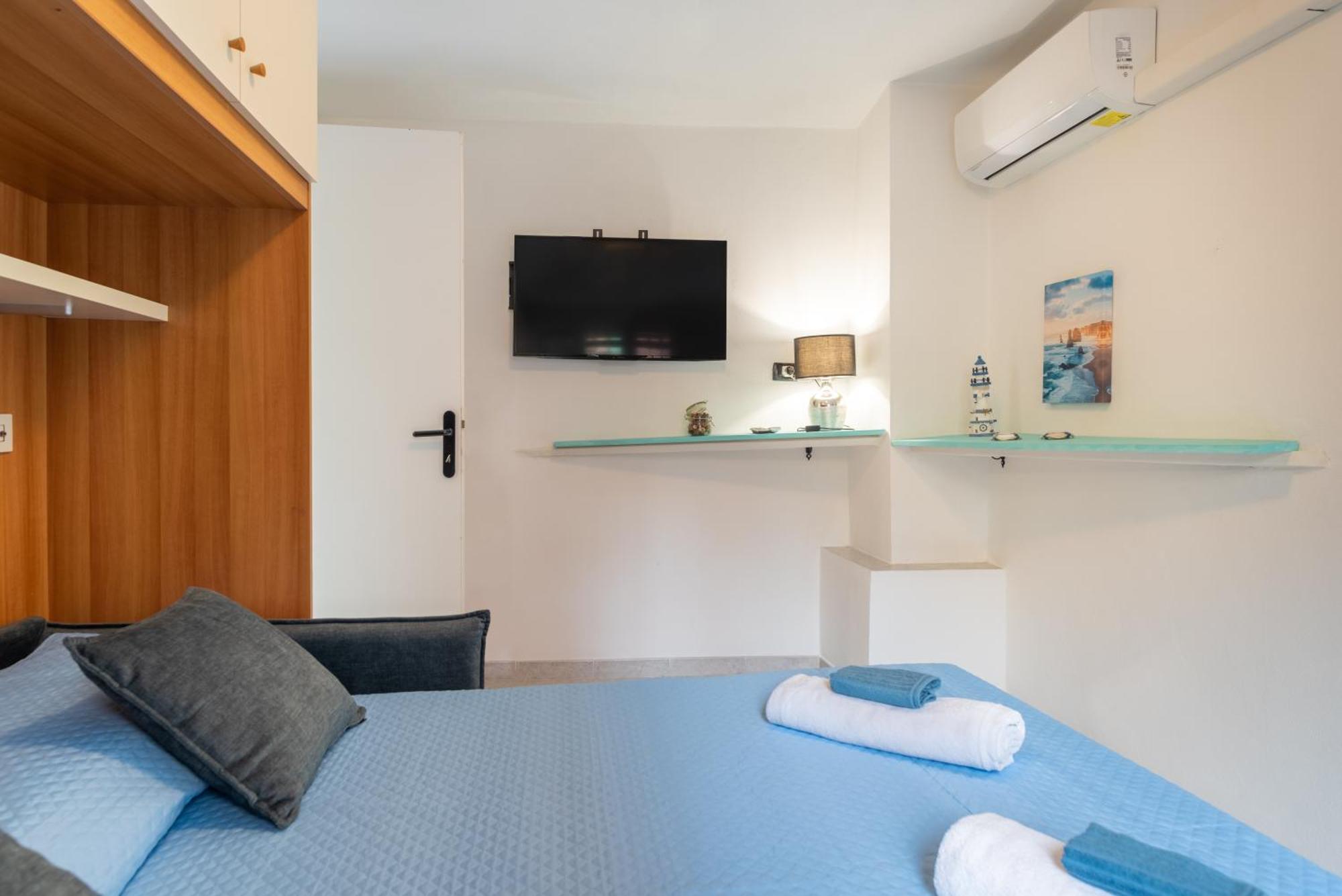 Rivierarent Bettina Holiday Finale Ligure Exterior foto