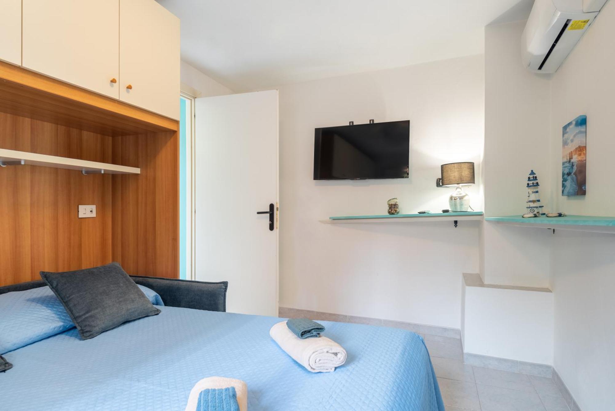 Rivierarent Bettina Holiday Finale Ligure Exterior foto